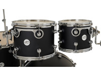 <b>DW DRUMS DESIGN-SERIES SATIN BLACK Kit 4-pcs BD 22 DDLM2214BL</b> <b>DW DRUMS DESIGN-SERIES SATIN BLACK Kit 4-pcs BD 22 DDLM2214BL</b>